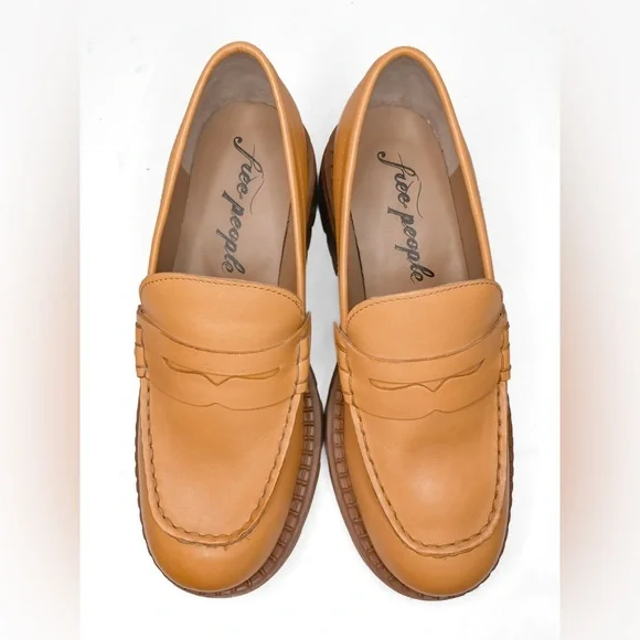 Free People Lyra Lug Sole Loafer • Tan Brown • NWOB - Picture 4 of 10